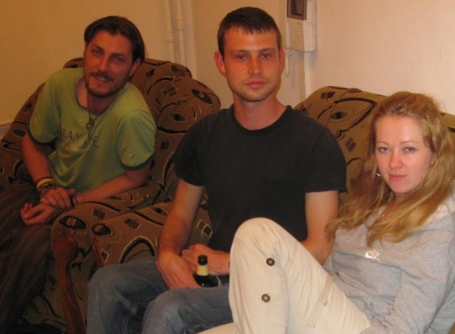 Mihai with american guy and ukrainian girl Romanian men riders romanians